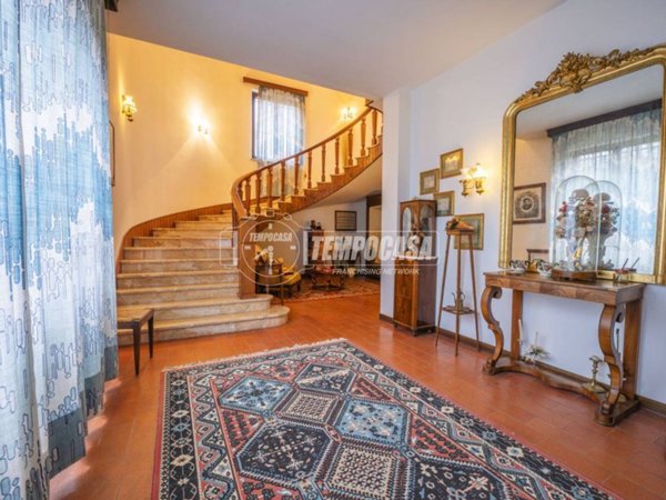 casa indipendente in vendita a Petriolo