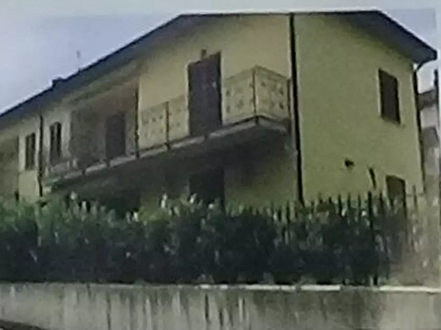 casa indipendente in vendita a Pieve Torina