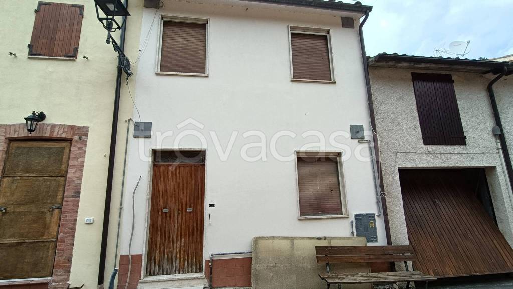 casa indipendente in vendita a Pieve Torina