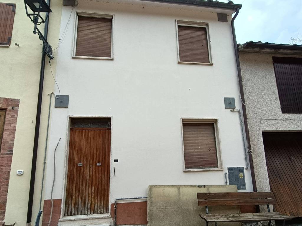 casa indipendente in vendita a Pieve Torina