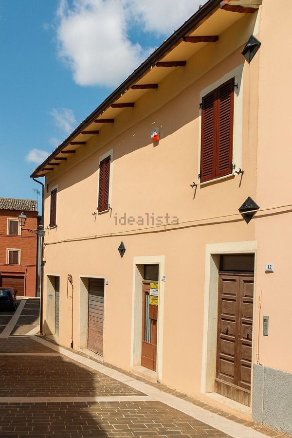 appartamento in vendita a Pioraco