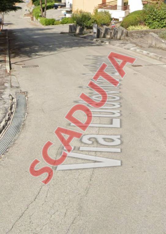 appartamento in vendita a Pioraco