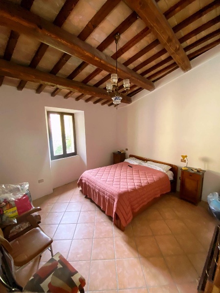 appartamento in vendita a Pioraco