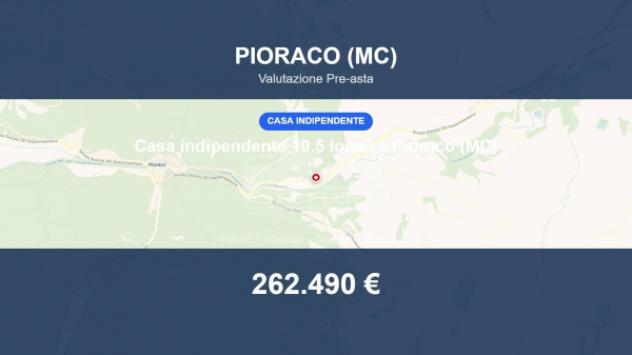 casa indipendente in vendita a Pioraco