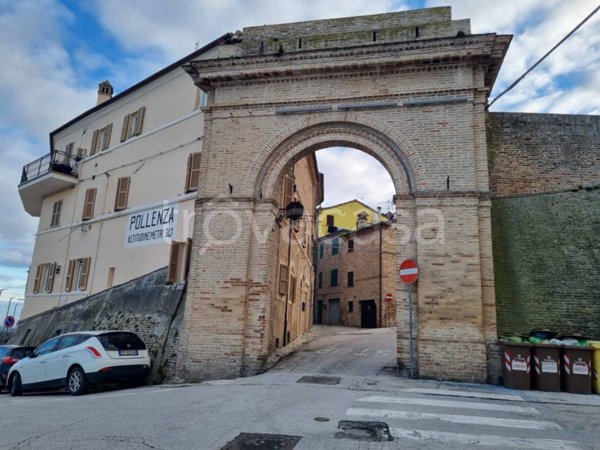 intera palazzina in vendita a Pollenza