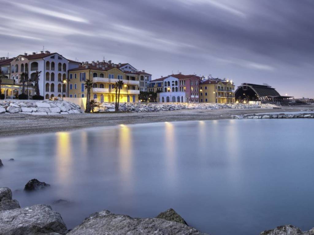 casa indipendente in vendita a Porto Recanati