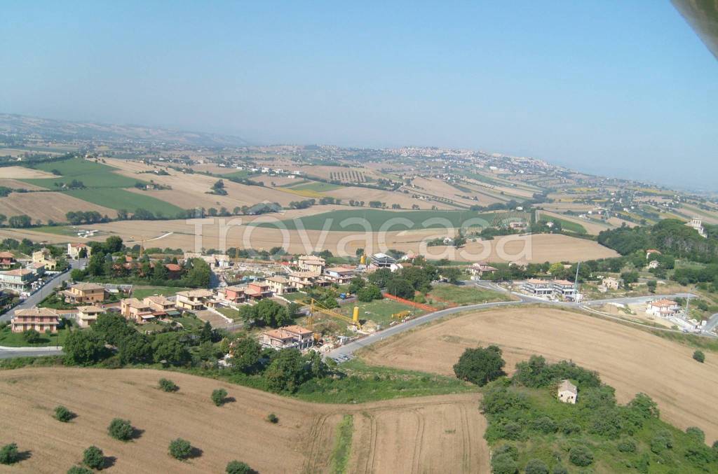 casa indipendente in vendita a Porto Recanati