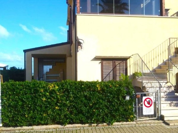 casa indipendente in vendita a Porto Recanati