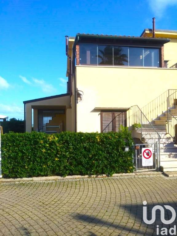casa indipendente in vendita a Porto Recanati
