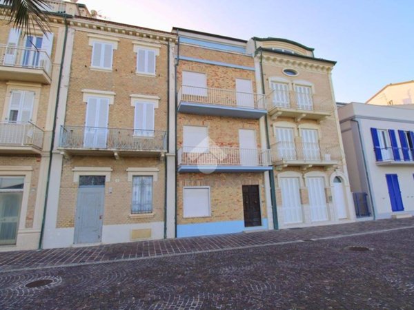 casa indipendente in vendita a Porto Recanati