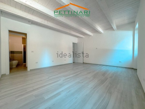 casa indipendente in vendita a Porto Recanati