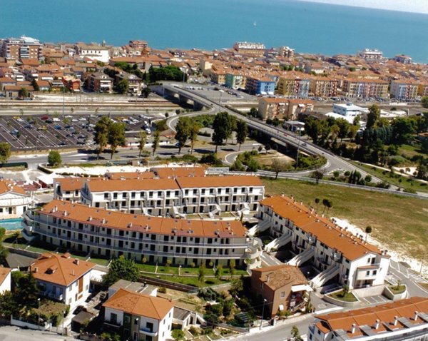 intera palazzina in vendita a Porto Recanati