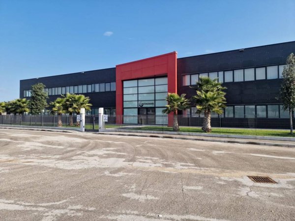 ufficio in vendita a Porto Recanati
