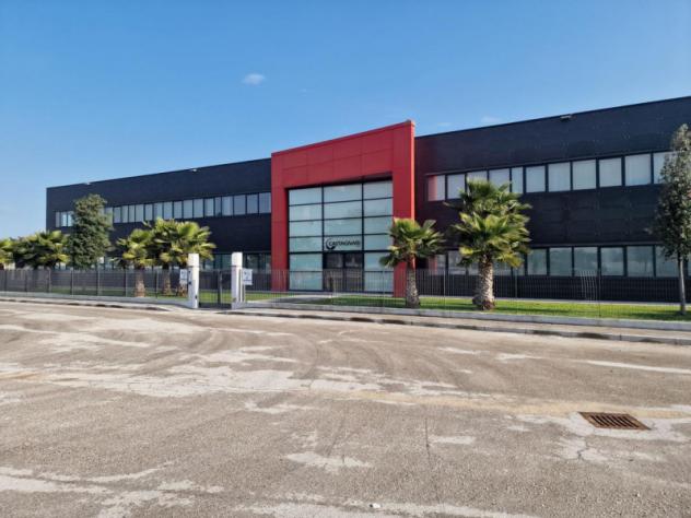 ufficio in vendita a Porto Recanati