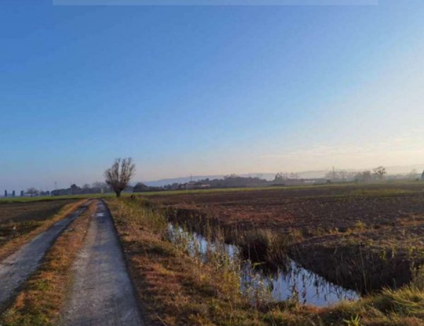 terreno edificabile in vendita a Porto Recanati