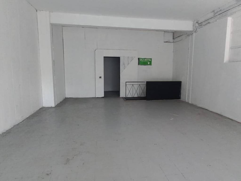 negozio in vendita a Porto Recanati