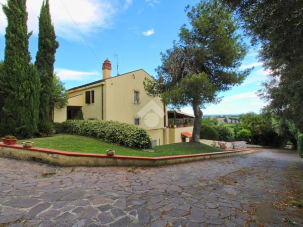casa indipendente in vendita a Porto Recanati