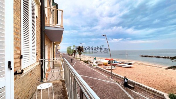 casa indipendente in vendita a Porto Recanati
