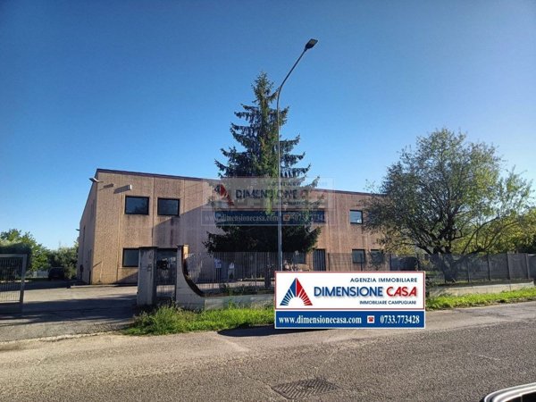 capannone in vendita a Porto Recanati