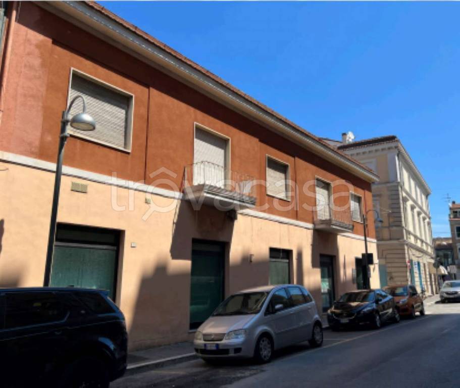 negozio in vendita a Porto Recanati