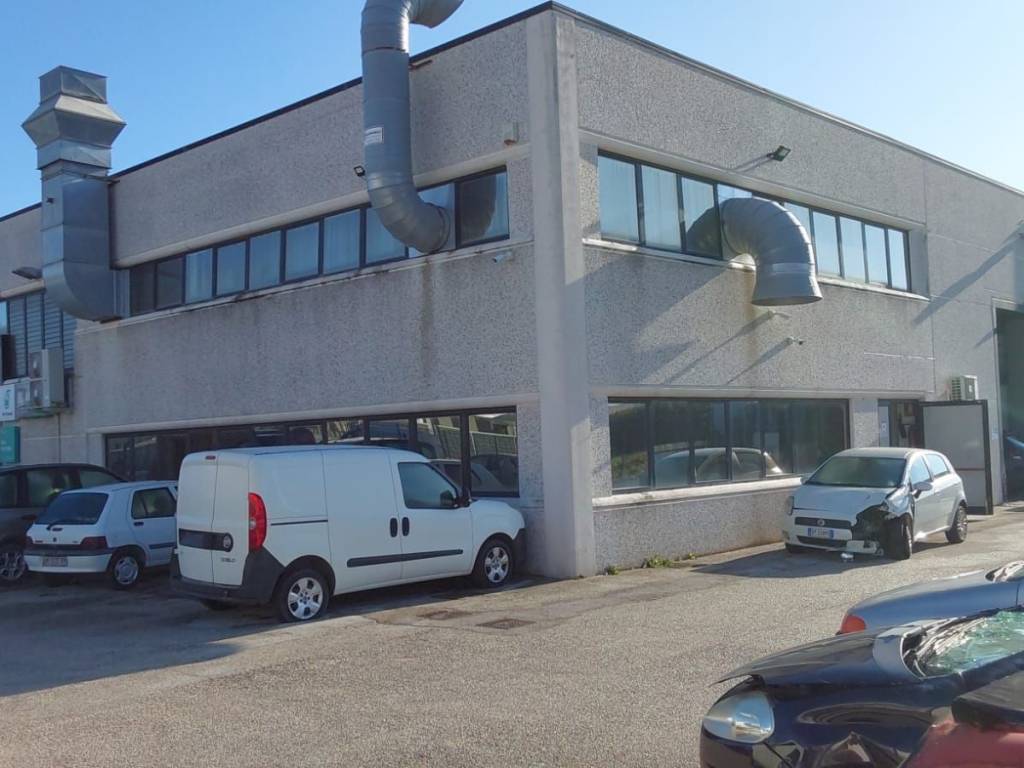 casa indipendente in vendita a Porto Recanati