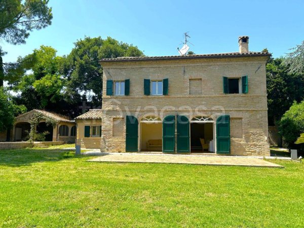 casa indipendente in vendita a Porto Recanati