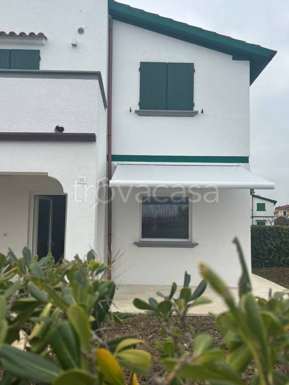 casa indipendente in vendita a Porto Recanati