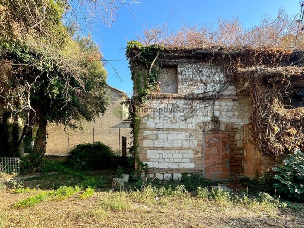 quadrivano in vendita a Porto Recanati