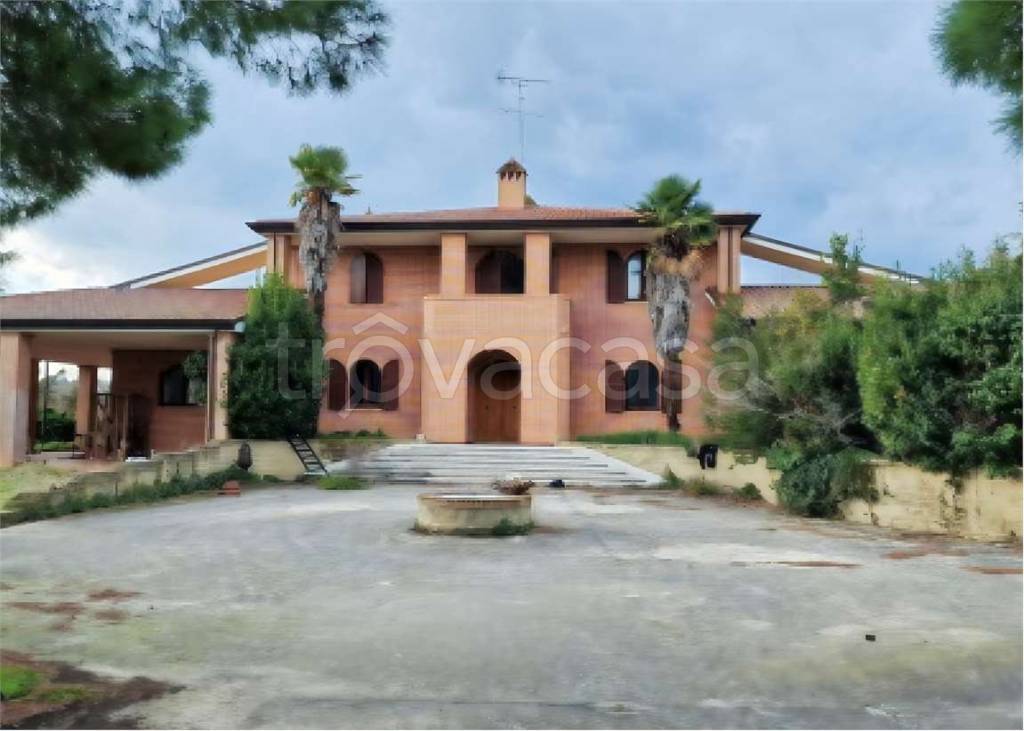casa indipendente in vendita a Porto Recanati