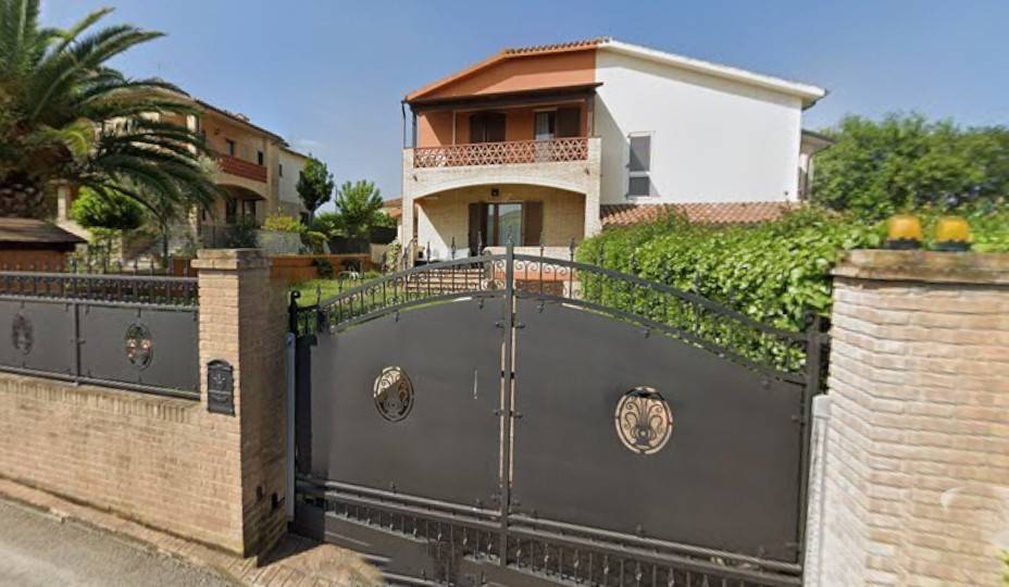 casa indipendente in vendita a Porto Recanati