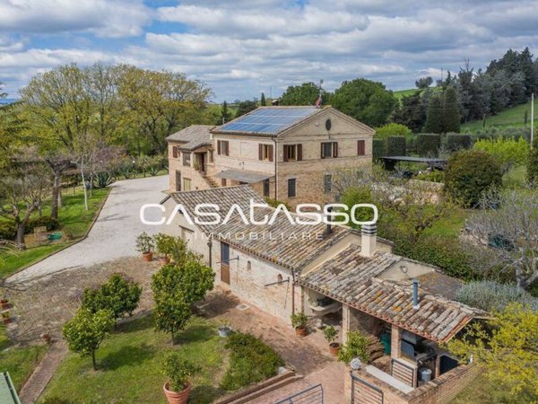 casa indipendente in vendita a Porto Recanati