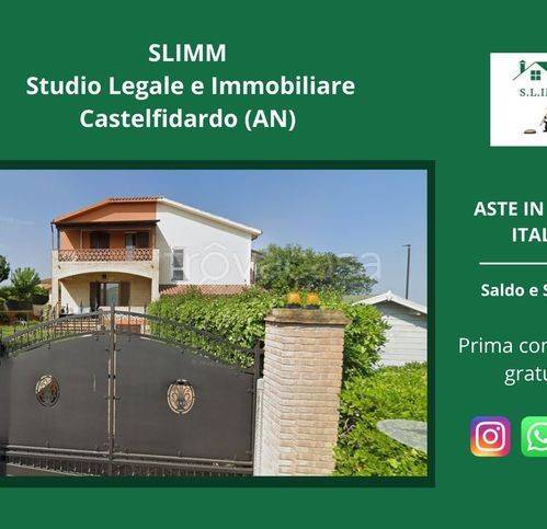 casa indipendente in vendita a Porto Recanati