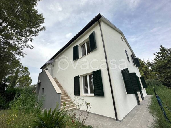 casa indipendente in vendita a Potenza Picena