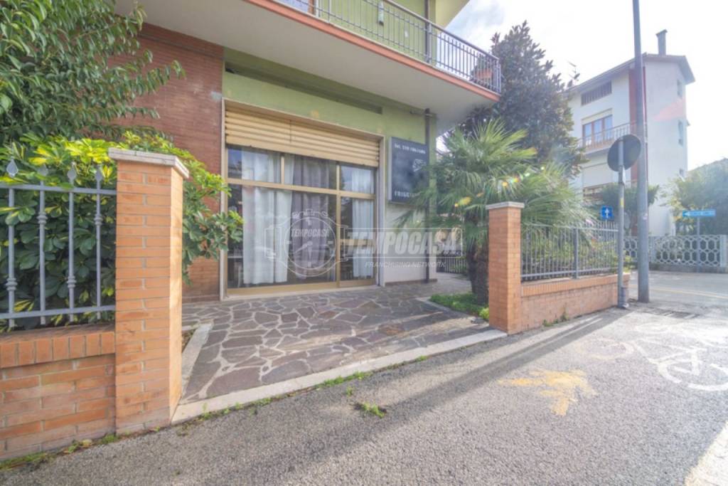 appartamento in vendita a Potenza Picena in zona Porto Potenza Picena