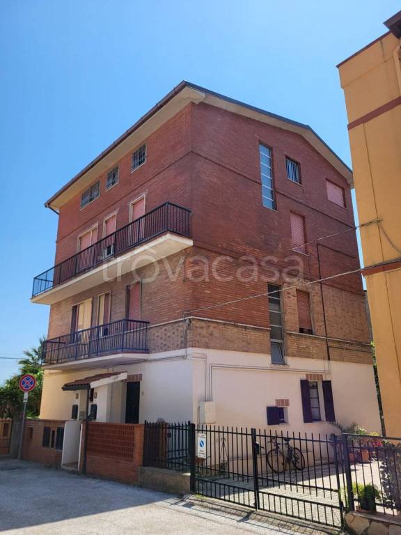 appartamento in vendita a Potenza Picena in zona Porto Potenza Picena