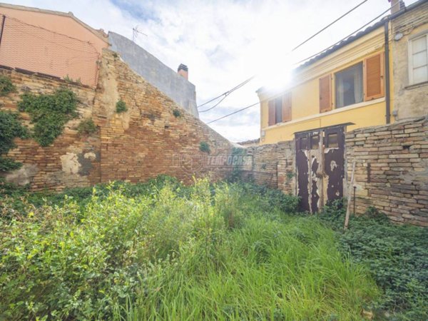 casa indipendente in vendita a Potenza Picena