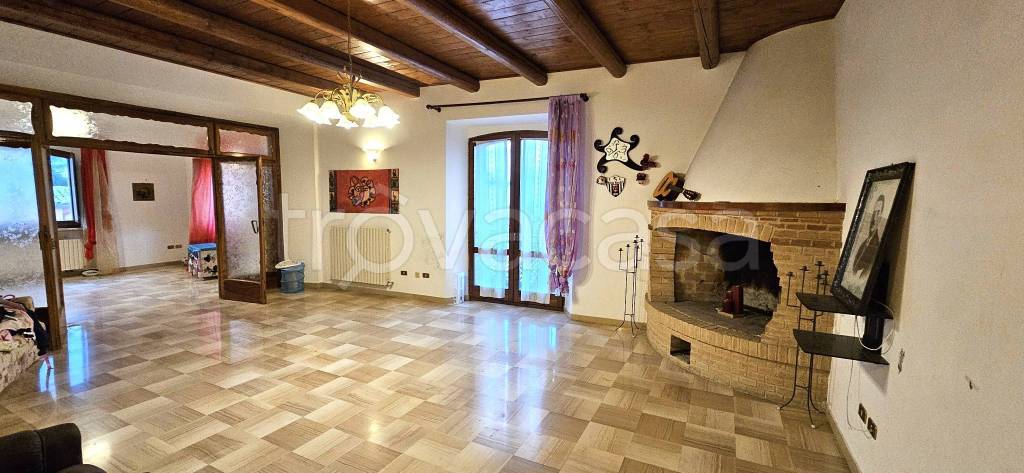 casa indipendente in vendita a Potenza Picena