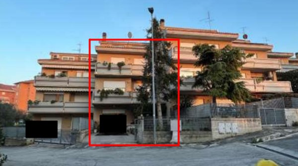 casa indipendente in vendita a Potenza Picena