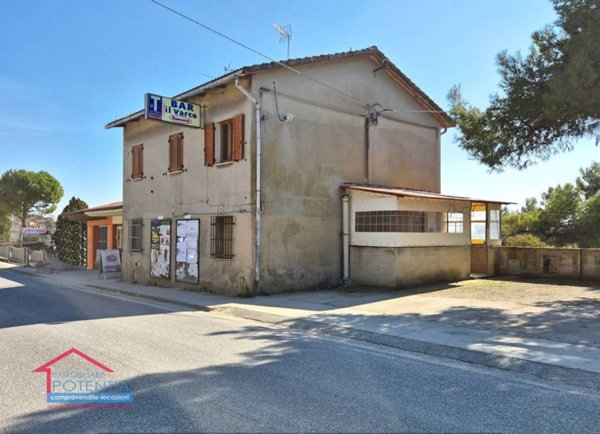 casa indipendente in vendita a Potenza Picena