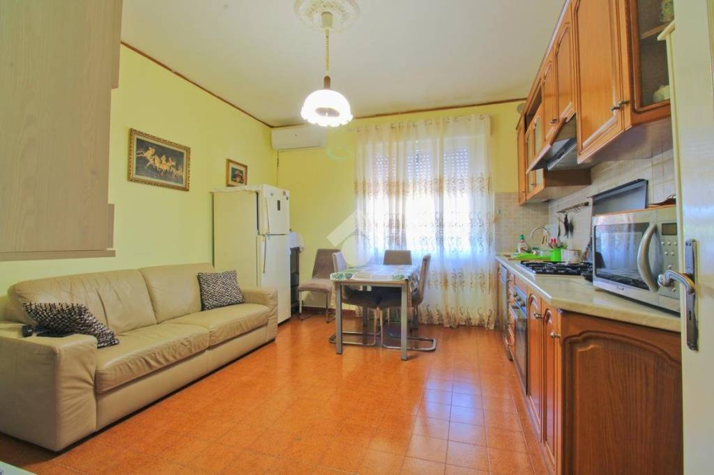casa indipendente in vendita a Potenza Picena
