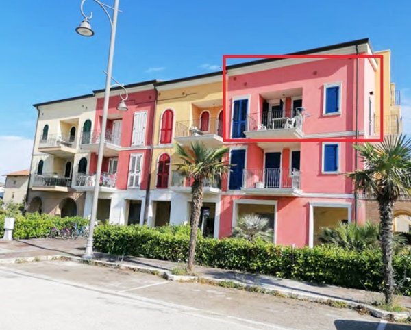 appartamento in vendita a Potenza Picena in zona Porto Potenza Picena