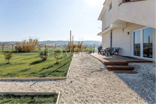 appartamento in vendita a Potenza Picena in zona San Girio