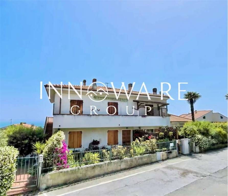 appartamento in vendita a Potenza Picena in zona Porto Potenza Picena