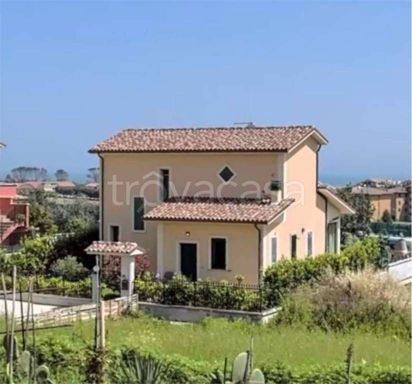 casa indipendente in vendita a Potenza Picena