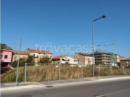 terreno agricolo in vendita a Potenza Picena in zona Porto Potenza Picena