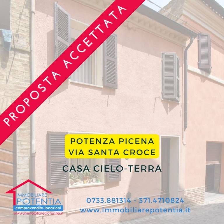 casa indipendente in vendita a Potenza Picena