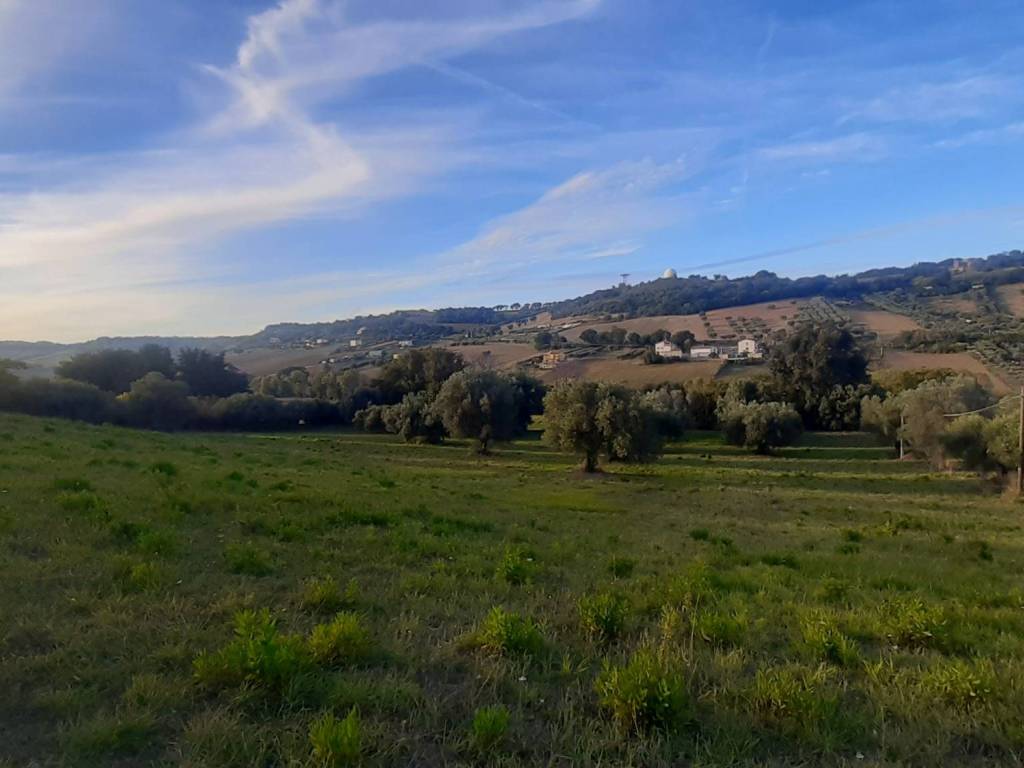casa indipendente in vendita a Potenza Picena