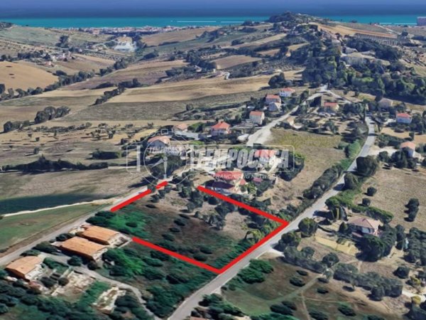 casa indipendente in vendita a Potenza Picena in zona Montecanepino