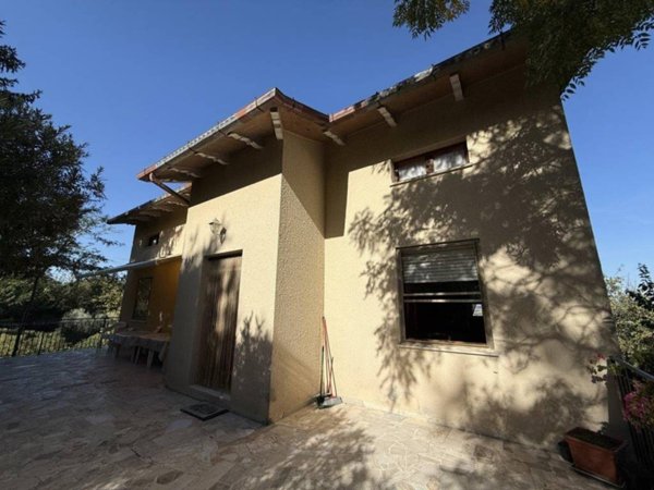 casa indipendente in vendita a Potenza Picena