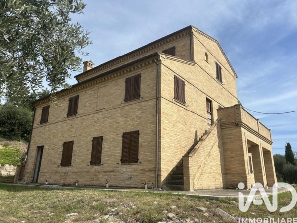 casa indipendente in vendita a Potenza Picena